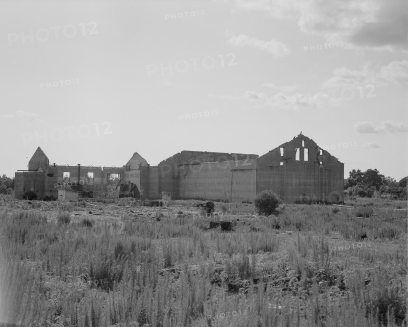 Remains of sawmill in Fullerton, Louisiana, 1937. Creator: Dorothea Lange.