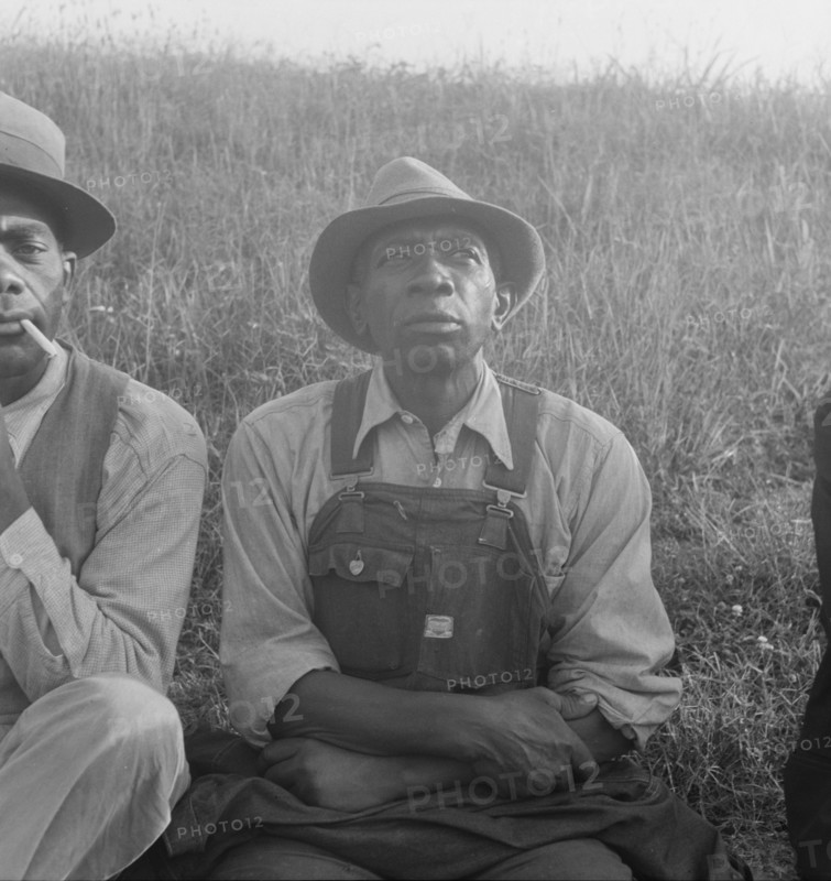 Colored laborers in Memphis, Memphis, Tennessee, 1938. Creator: Dorothea Lange.