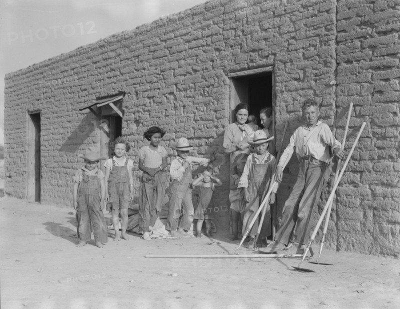 Drought refugee families...supplanting Mexican field laborers..., Near Chandler, Arizona, 1937. Creator: Dorothea Lange.