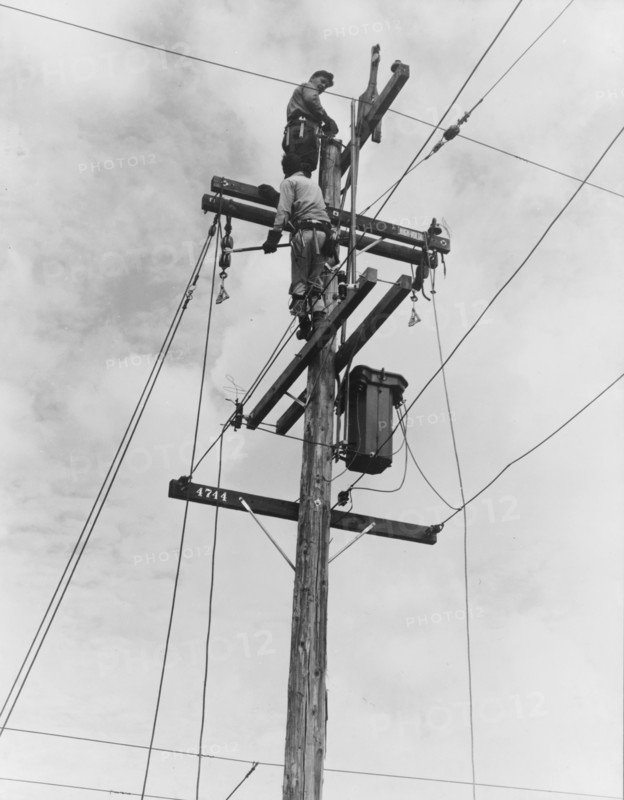 Rural electrification, San Joaquin Valley, California, 1938. Creator: Dorothea Lange.