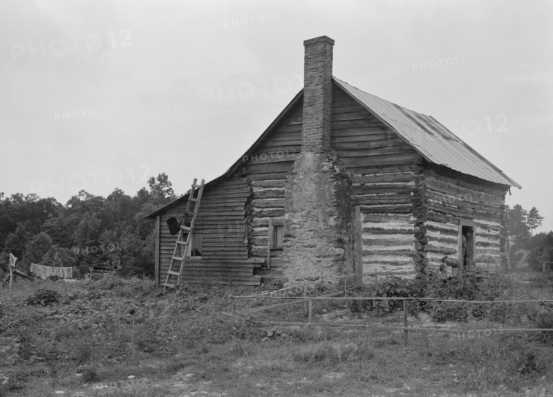 Negro sharecropper house, Person County, North Carolina, 1939. Creator: Dorothea Lange.