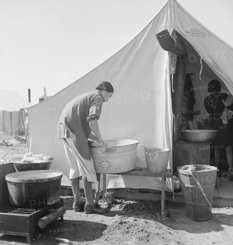 Pea picker camp, Calipatria, Imperial Valley, California, 1939. Creator: Dorothea Lange.