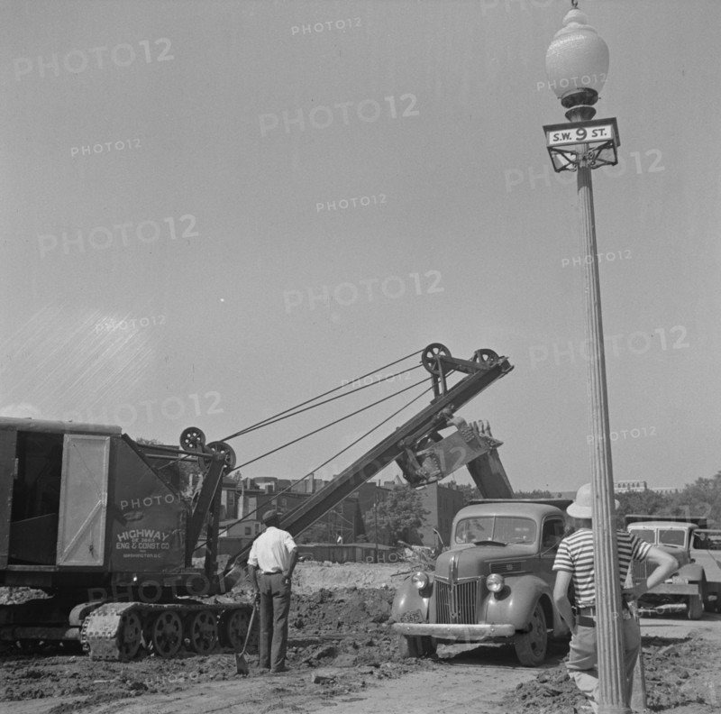 Possibly: Preparing the ground for the construction of emergency buildings..., Washington, D.C, 1942 Creator: Gordon Parks.