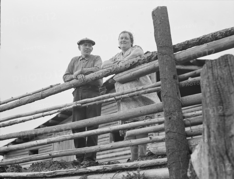 Stump rancher and wife, Priest River Penninsula, Bonner County, Idaho, 1939. Creator: Dorothea Lange.