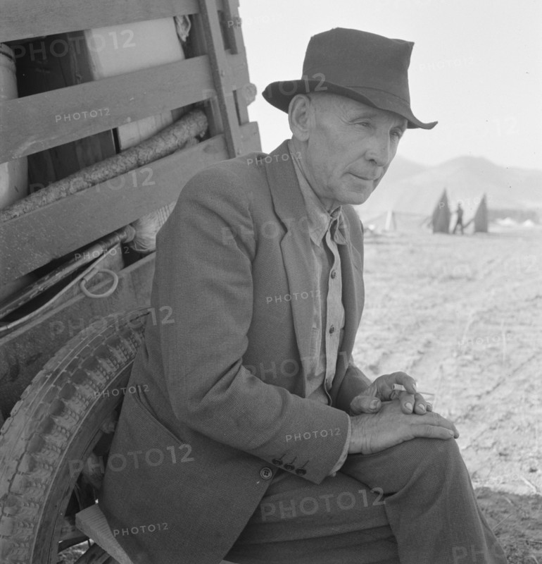 Former Nebraska farmer, now a migrant farm worker. Klamath County, Oregon.