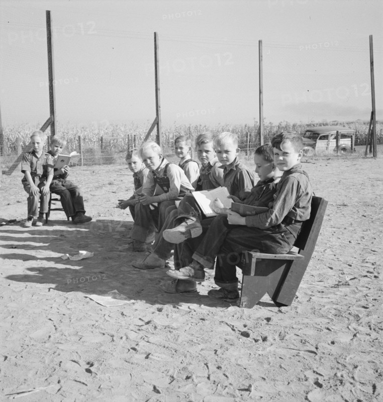 Lincoln Bench School and yard. Near Ontario, Malheur County, Oregon.