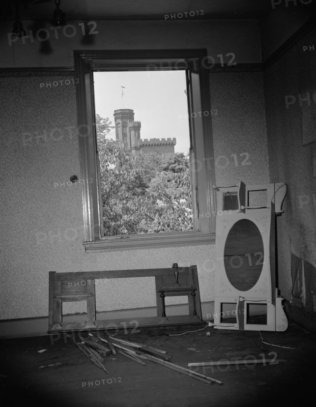 Washington, D.C. Interior of wrecked houses on Independence Avenue.