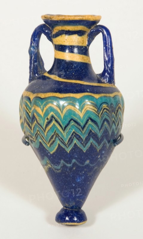 Amphoriskos (Container for Oil), late 6th-early 5th century BCE.