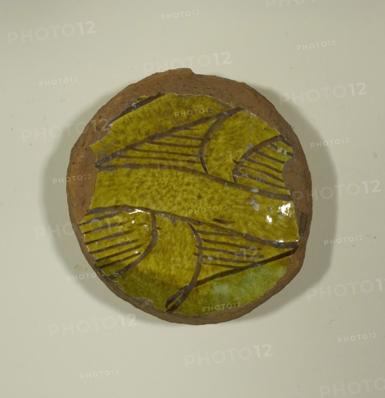 Fragment from the Base of a Bowl, 13th-14th century.