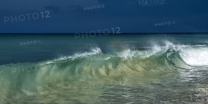 Storm Light Surf.
