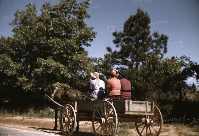 Going to town on Saturday afternoon, Greene County, Ga., 1941. Creator: Jack Delano.