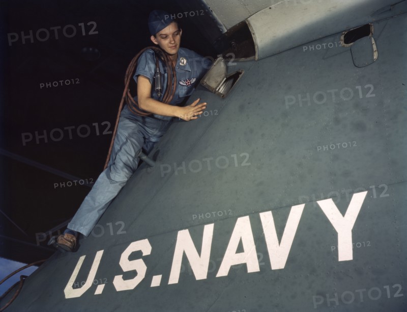 Lorena Craig is cowler under civil service at the Naval Air Base, Corpus Christi, Texas, 1942. Creator: Howard Hollem.