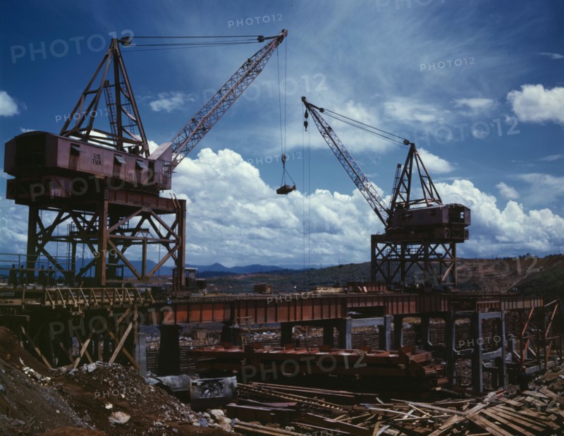 Construction work at the TVA's Douglas Dam, Tenn., 1942. Creator: Alfred T Palmer.