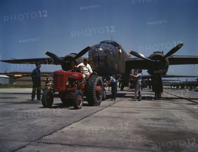 B-25 bomber planes at the North American Aviation, Incorporated..., Kansas City, Kansas, 1942. Creator: Alfred T Palmer.