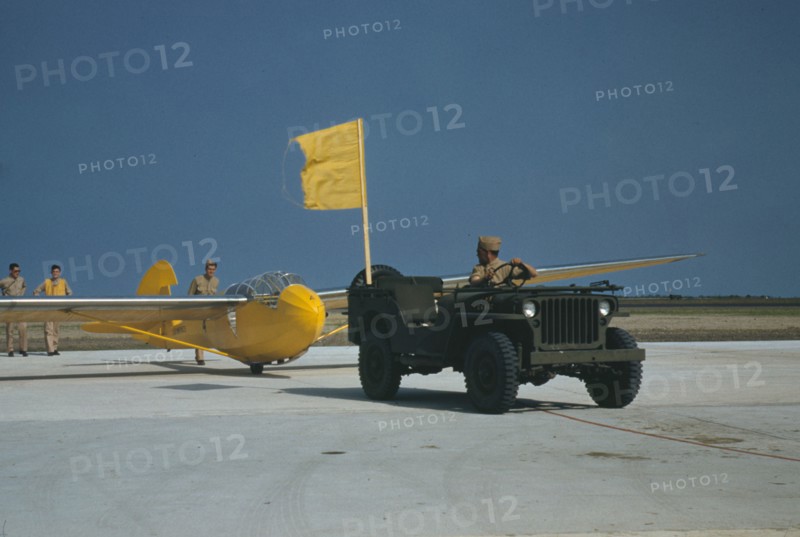 Marine glider at Page Field, Parris Island, S.C., 1942. Creator: Alfred T Palmer.