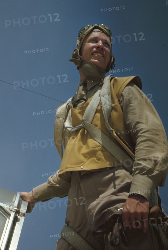 Marine lieutenant, glider pilot in training at Page Field, Parris Island, S.C., 1942. Creator: Alfred T Palmer.