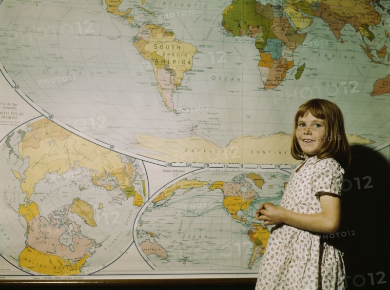 Rural school girl, San Augustine County, Texas, 1943. Creator: John Vachon.