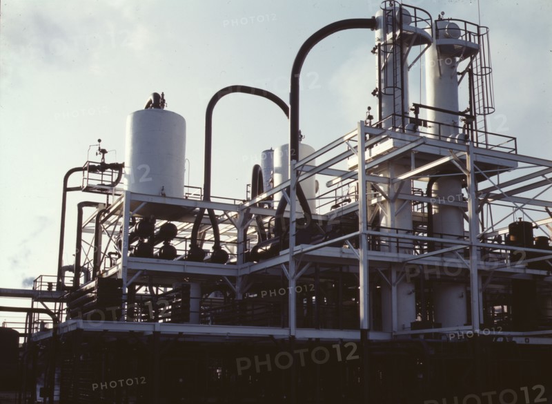 De-waxing plant at Mid-Continent refinery, Tulsa, Okla., (1943?). Creator: John Vachon.