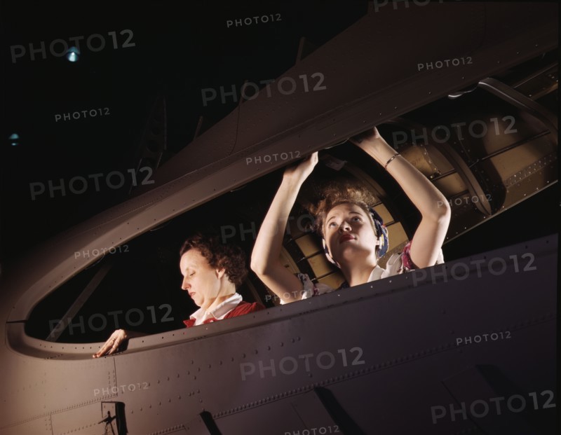 American mothers and sisters, like these women at the Douglas Aircraft..., Long Beach, Calif. , 1942 Creator: Alfred T Palmer.
