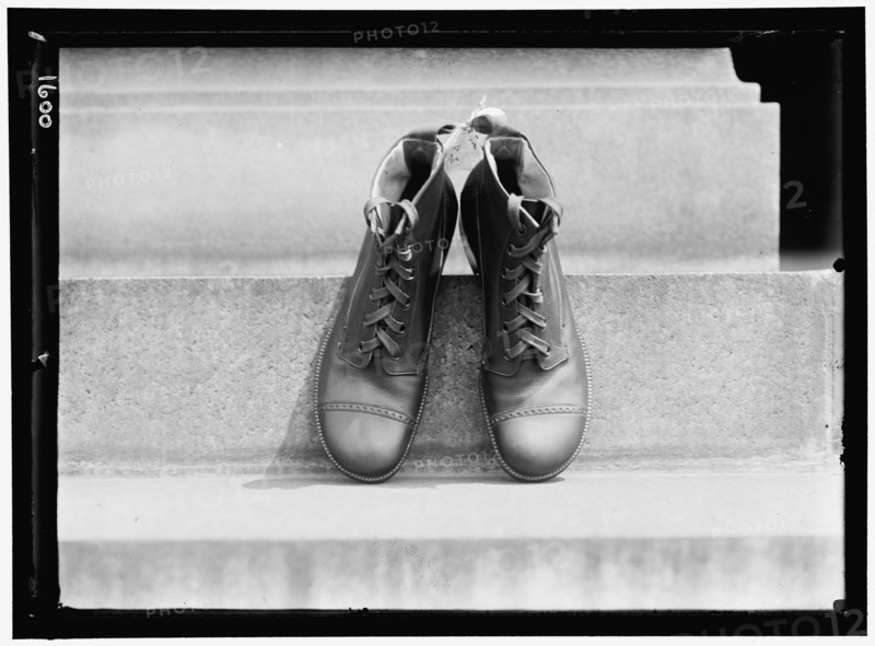 Shoes, between 1909 and 1914.