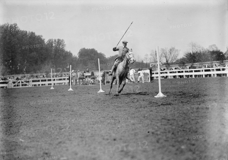 Horse Shows. Hugh Leagare, 1911.