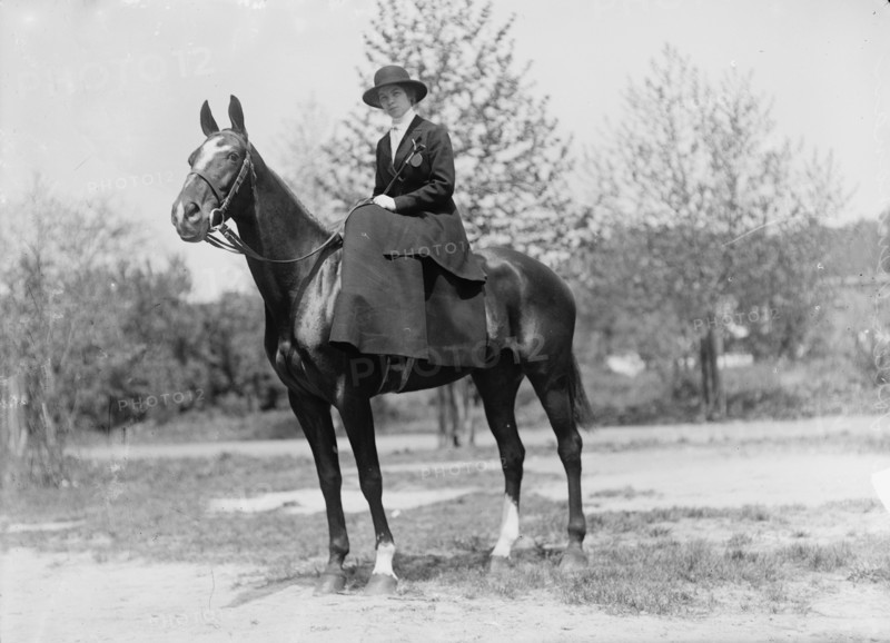 Horse Shows. Helen Buchanan, 1912.