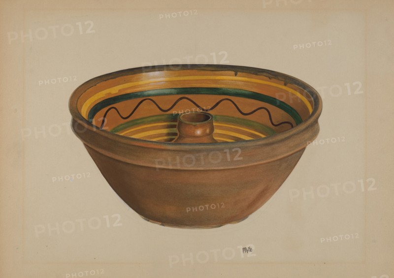 Economite Bowl or Cake Mold, c. 1937.