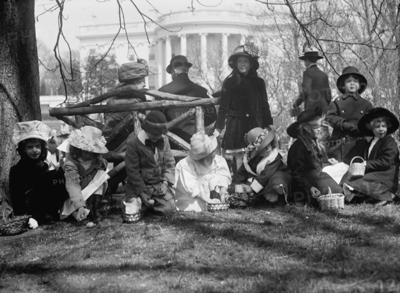 Easter Egg Rolling, White House, 1911.
