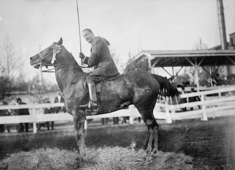 Horse Shows. Hugh Legare On 'Red Bird', 1912.