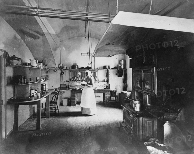 White House kitchen, between c1891 and 1893.