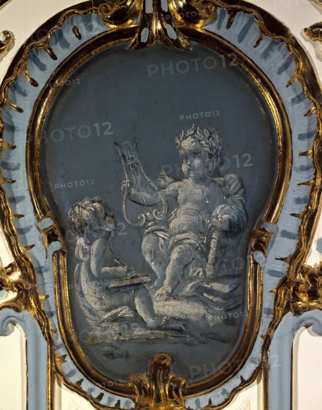 Two poets, a lyre, and a laurel wreath, between 1735 and 1745.