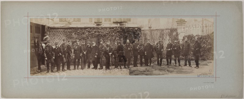 Panorama: group portrait of soldiers, 1870.