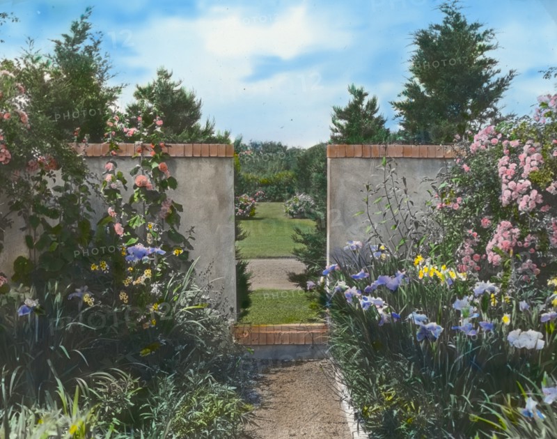 Wallace Reid house, East Hampton, New York, c1915.