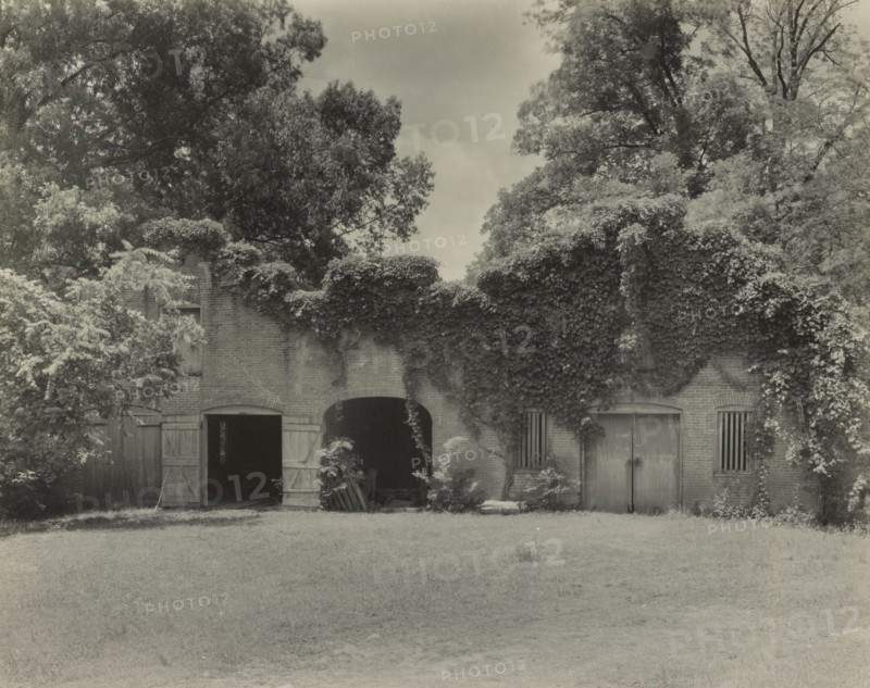 Elmscourt, Natchez, Adams County, Mississippi, 1938.
