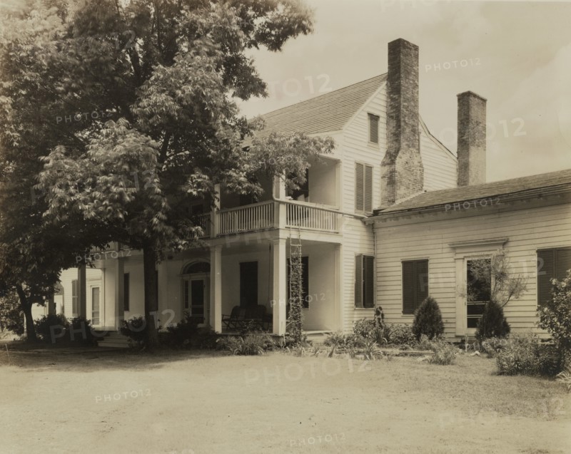 Mount Repose, Natchez, Adams County, Mississippi, 1938.