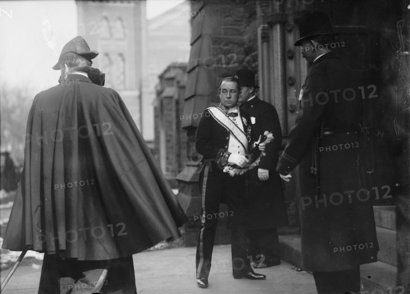 Cruz, Senor Don Anibal - His Funeral At St. Patrick's Church, 1910.