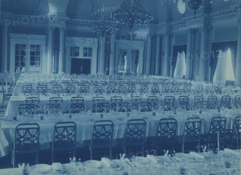 Willard Hotel ballroom arranged for a banquet, between 1901 and 1910.