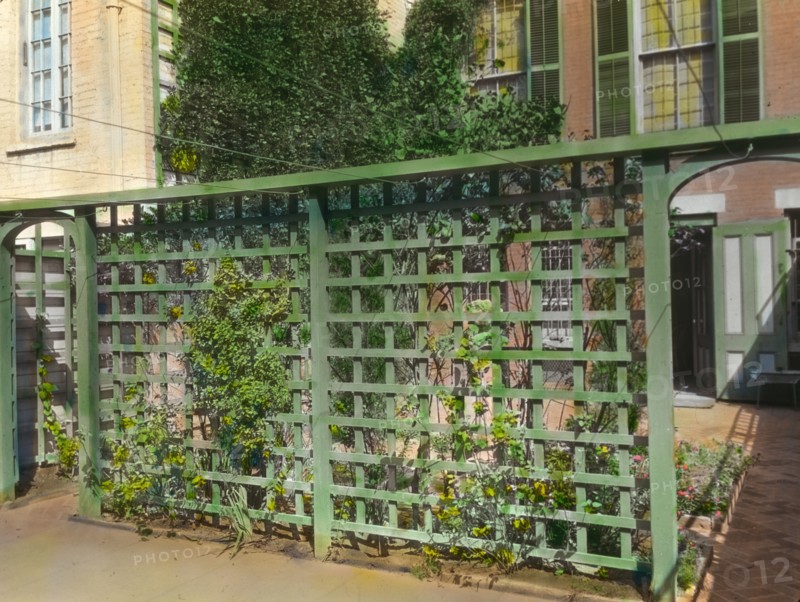 Unidentified townhouse garden, probably in New York, New York, c1922.