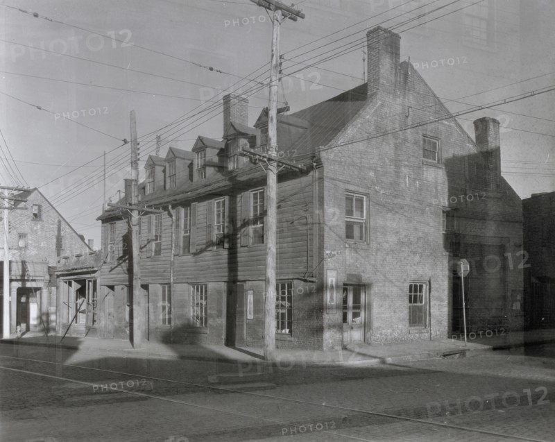 Minor houses and details, Blandfields, Dinwiddie County, Virginia, 1933.