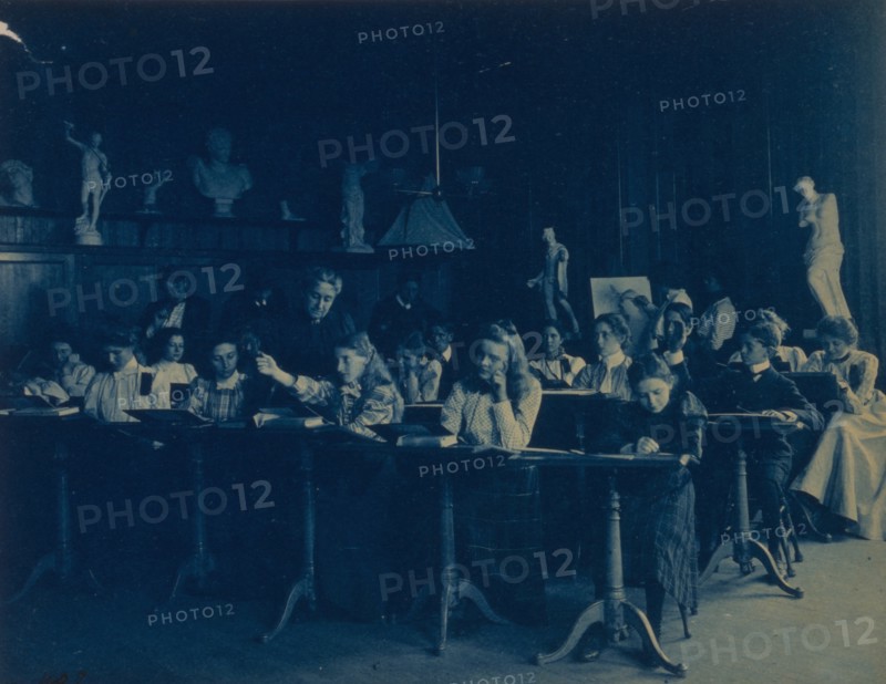 Students in a drawing class, Western High School, Washington, D.C., (1899?).