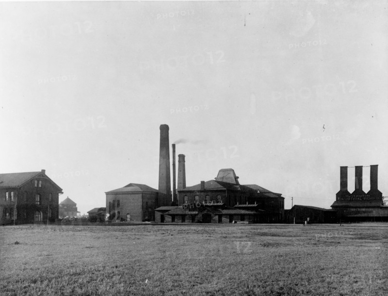 The Huntington Industrial Works, Hampton Institute, Hampton, Virginia, 1899 or 1900.