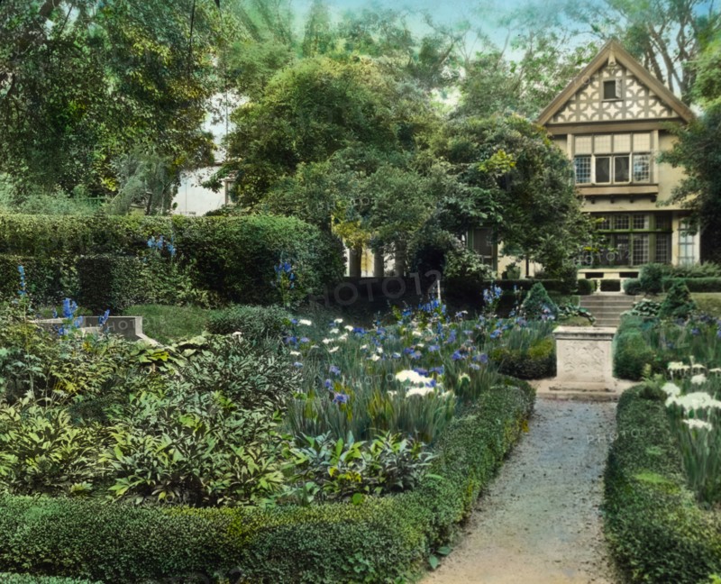 As You Like It, James Harper Poor House, 181 Main Street, East Hampton, New York, c1915.