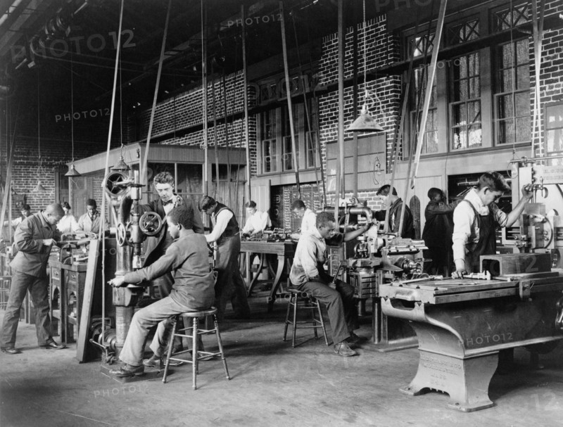 Young men training in use of machinery at Hampton Institute, Hampton, Virginia, 1899 or 1900.