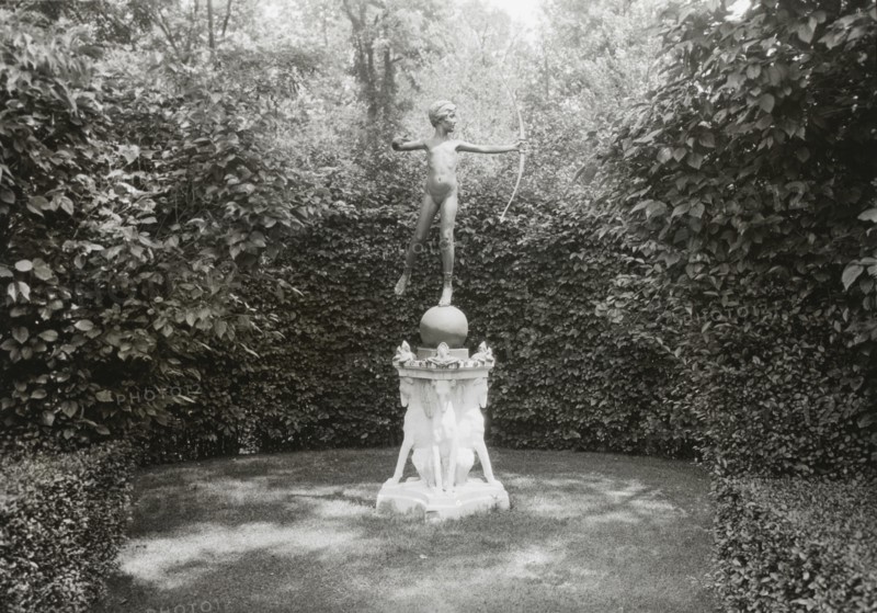 Welwyn, Harold Irving Pratt house, 100 Crescent Beach Road, Glen Cove, New York, c1918. Creator: Frances Benjamin Johnston.