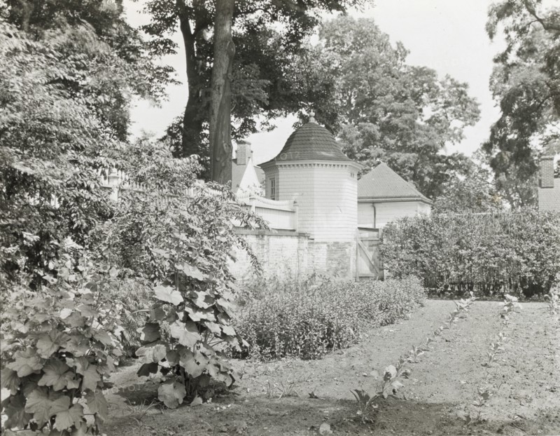 Mount Vernon, George Washington house, George Washington Parkway, Mount Vernon, Virginia, c1894.