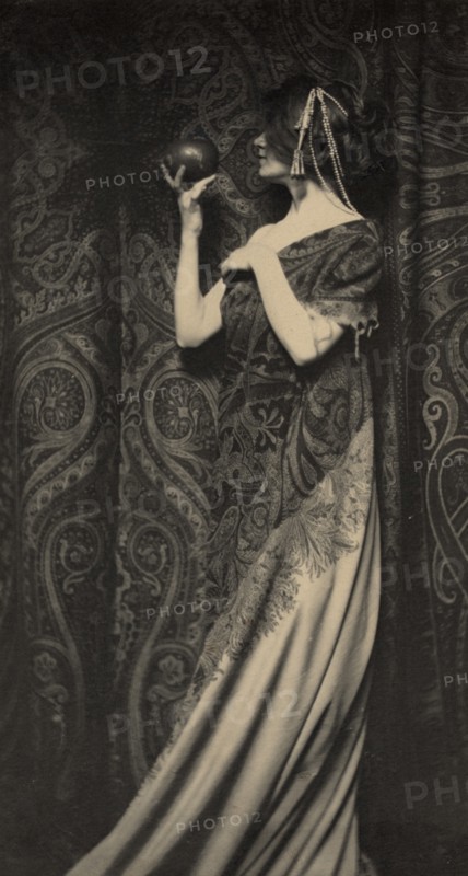 The odor of pomegranates, c1900. Creator: Zaida Ben-Yusuf.