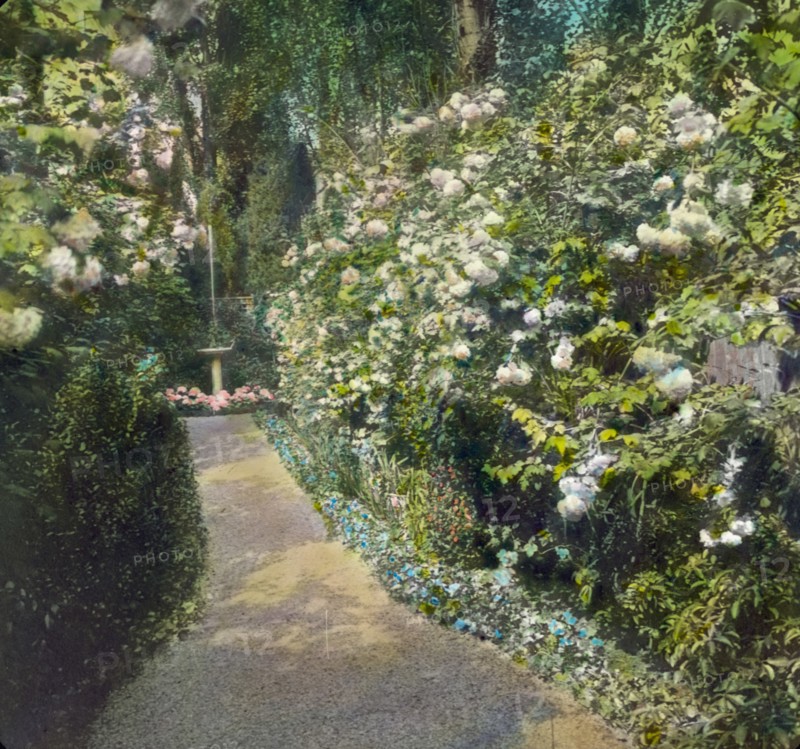 Willowbank, Joseph Coleman Bright house, 624 Morris Avenue, Bryn Mawr, Pennsylvania, 1919. Creator: Frances Benjamin Johnston.