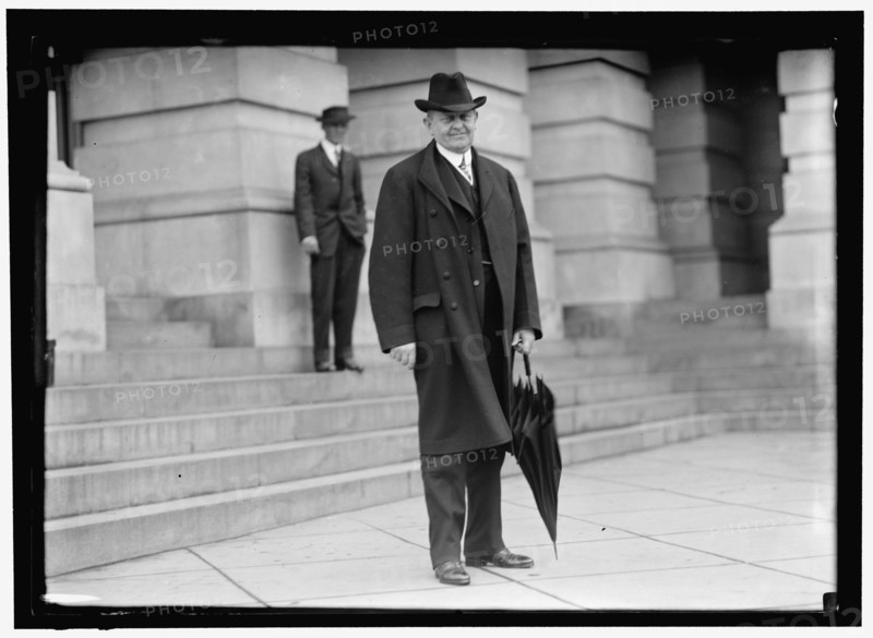 Oscar W. Underwood, between 1910 and 1917. Creator: Harris & Ewing.