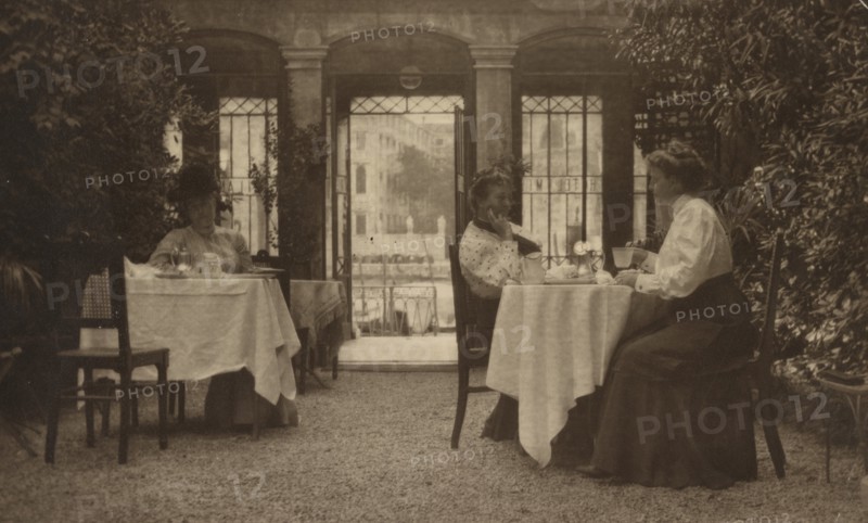 FBJ and Mrs. Gertrude Ka¨sebier, famous photographer, on patio of a Venetian hotel, 1905. Creator: Unknown.