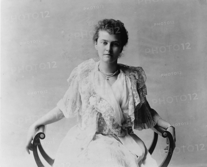 Mrs. Elizabeth Cameron, three-quarter length portrait, seated, facing front, between c1890 and c1910 Creator: Frances Benjamin Johnston.